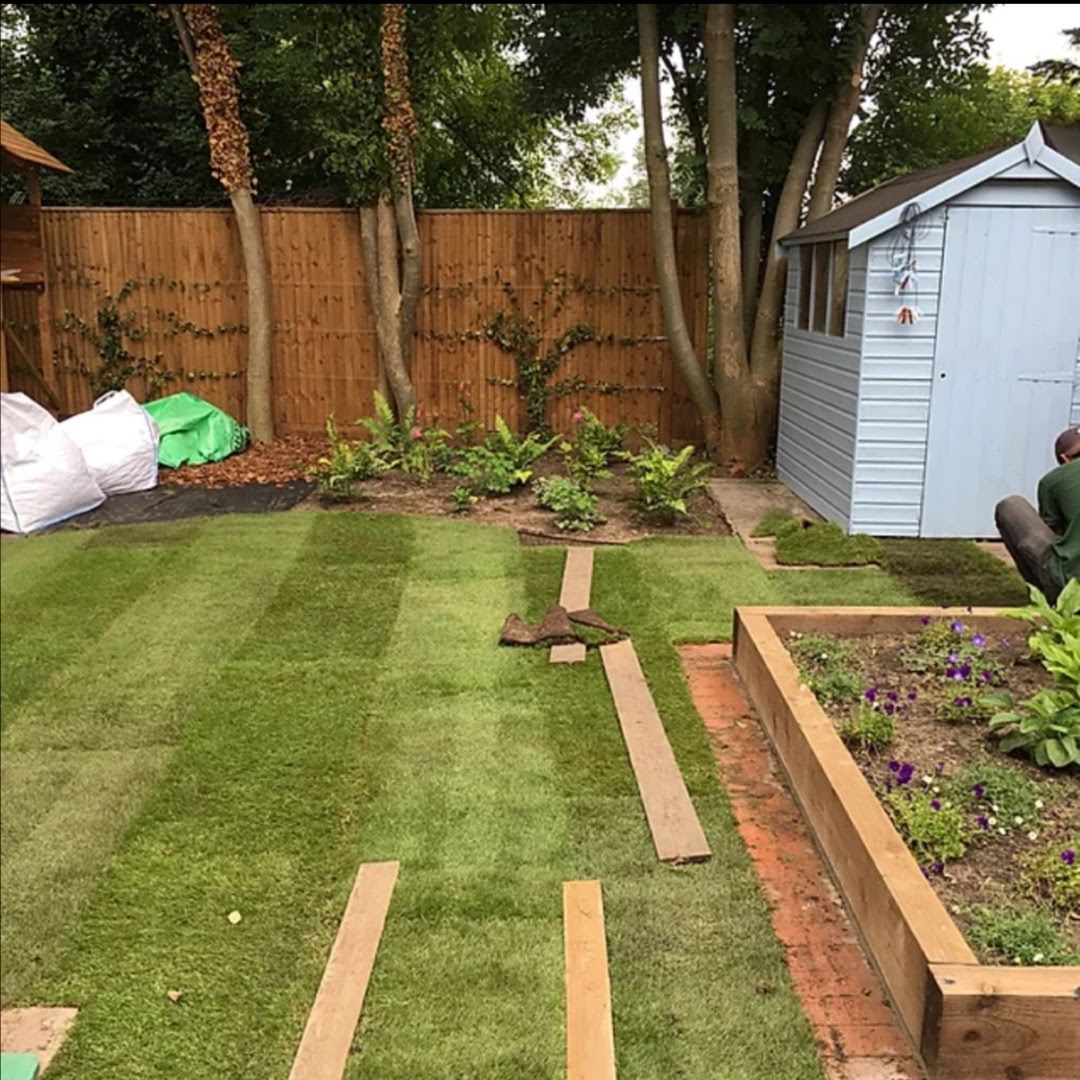 Raised Beds, Professional Gardening Services, artificial grass installation, Fencing Installation Services in West London